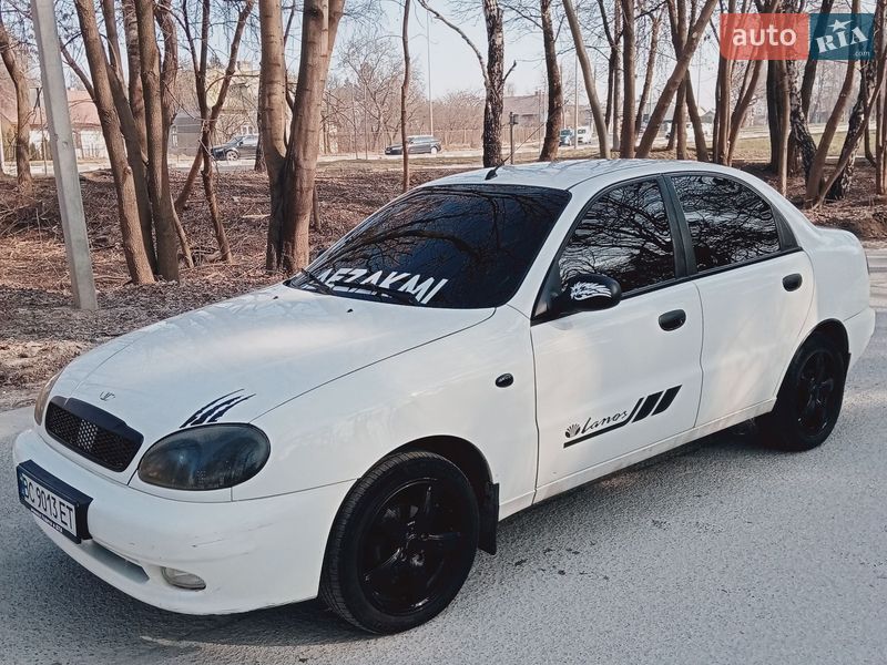Седан Daewoo Lanos 2003 в Львове