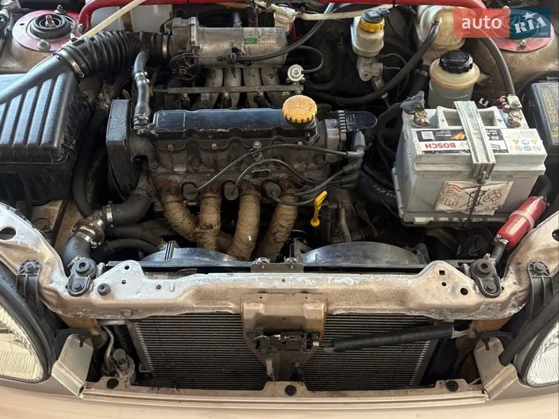 Седан Daewoo Lanos 2004 в Киеве