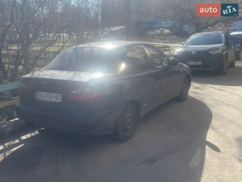 Седан Daewoo Lanos 2006 в Киеве
