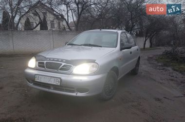 Седан Daewoo Lanos 2004 в Харькове