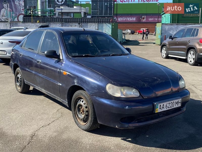Седан Daewoo Lanos 2006 в Киеве