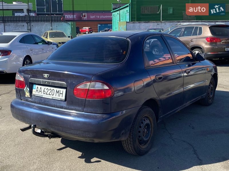 Седан Daewoo Lanos 2006 в Киеве