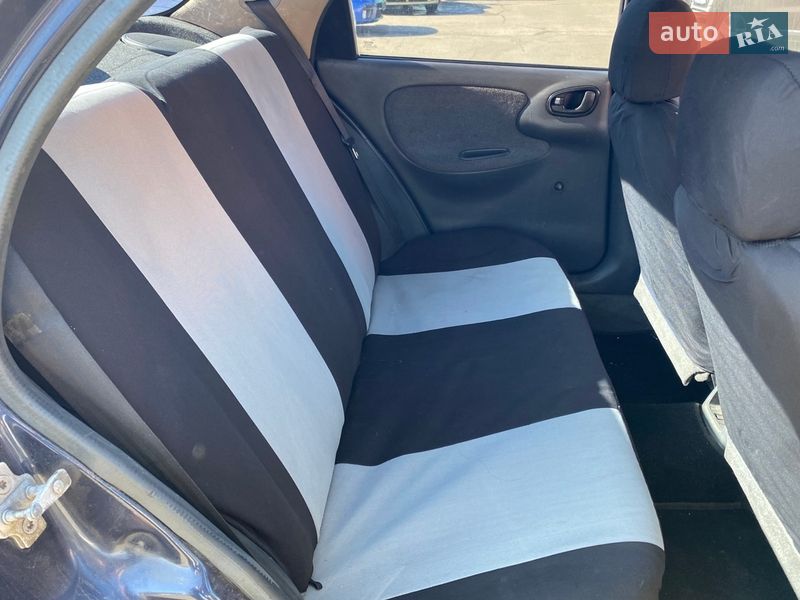 Седан Daewoo Lanos 2006 в Киеве