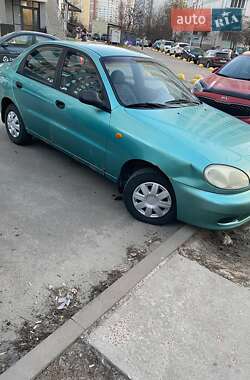 Седан Daewoo Lanos 1998 в Киеве