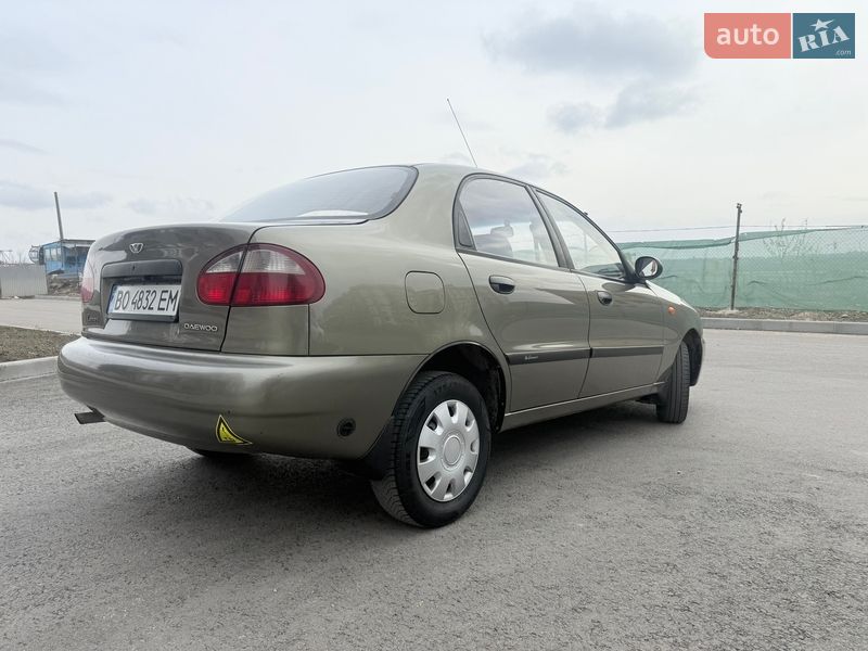 Седан Daewoo Lanos 2004 в Тернополе