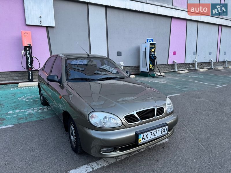 Седан Daewoo Lanos 2006 в Киеве