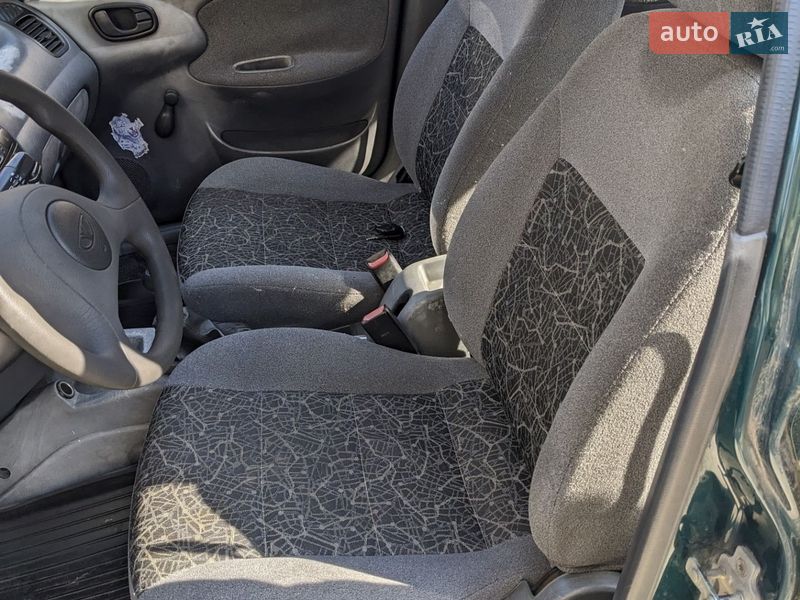 Седан Daewoo Lanos 2006 в Одессе