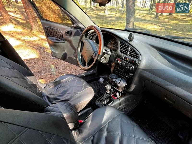 Седан Daewoo Lanos 2003 в Мукачево