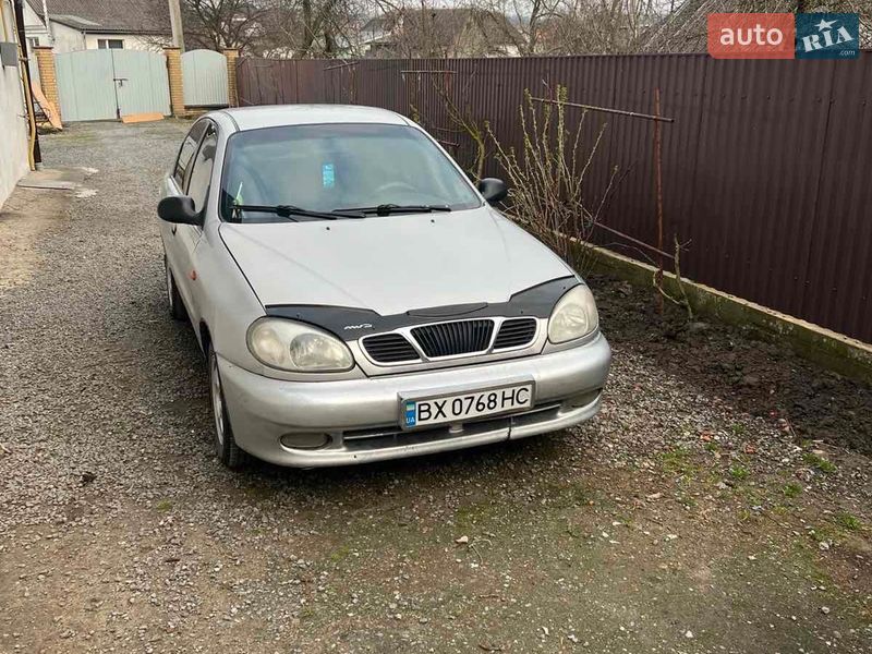 Седан Daewoo Lanos 2000 в Красилове
