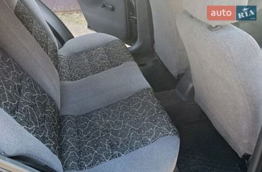 Седан Daewoo Lanos 2004 в Днепре
