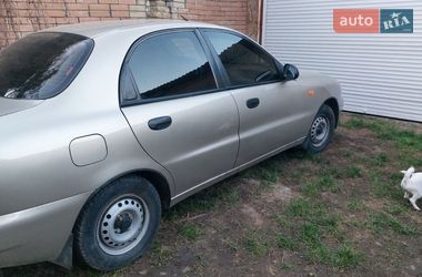 Седан Daewoo Lanos 2008 в Чернівцях