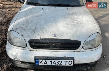 Седан Daewoo Lanos 1998 в Киеве