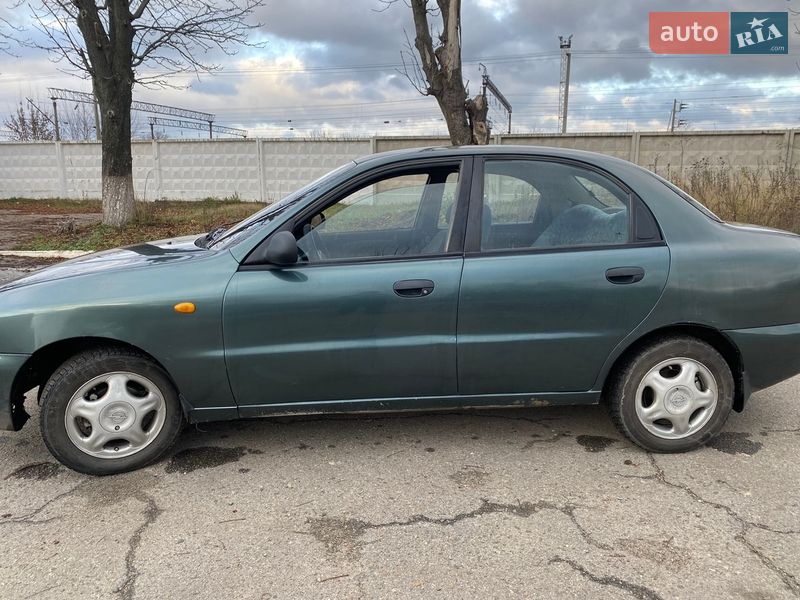 Седан Daewoo Lanos 1998 в Подольске
