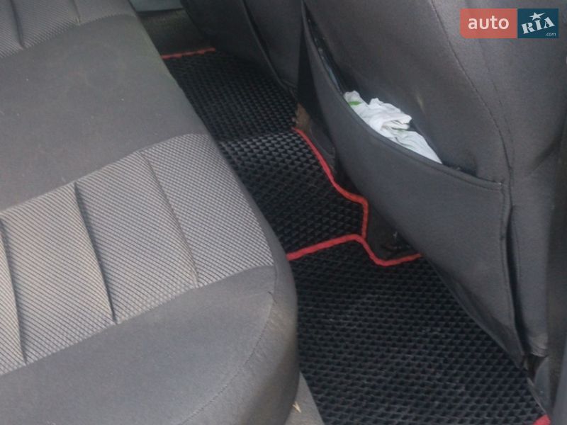 Седан Daewoo Lanos 2001 в Николаеве фото 13 Седан Daewoo Lanos 2001 в Николаеве