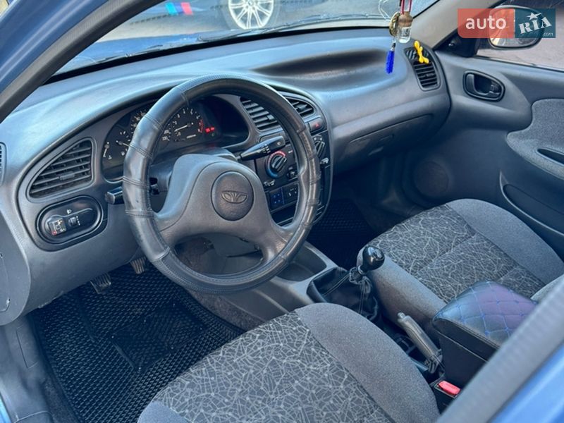 Седан Daewoo Lanos 2008 в Рівному