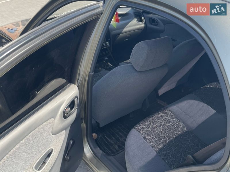 Седан Daewoo Lanos 2005 в Бережанах