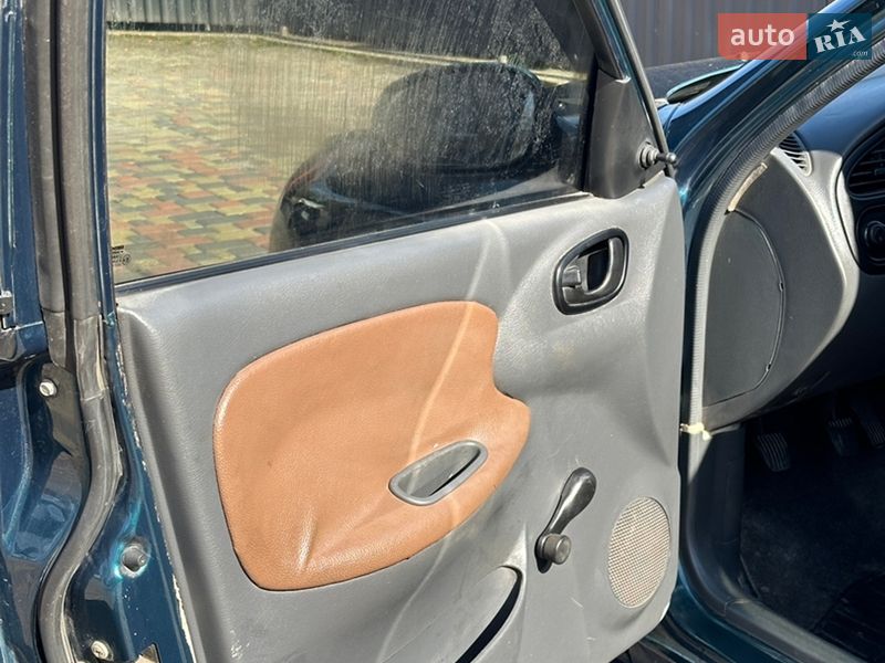 Седан Daewoo Lanos 2006 в Смілі