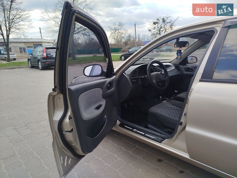 Седан Daewoo Lanos 2008 в Полтаве