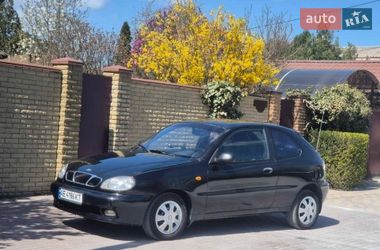 Хетчбек Daewoo Lanos 2001 в Дніпрі