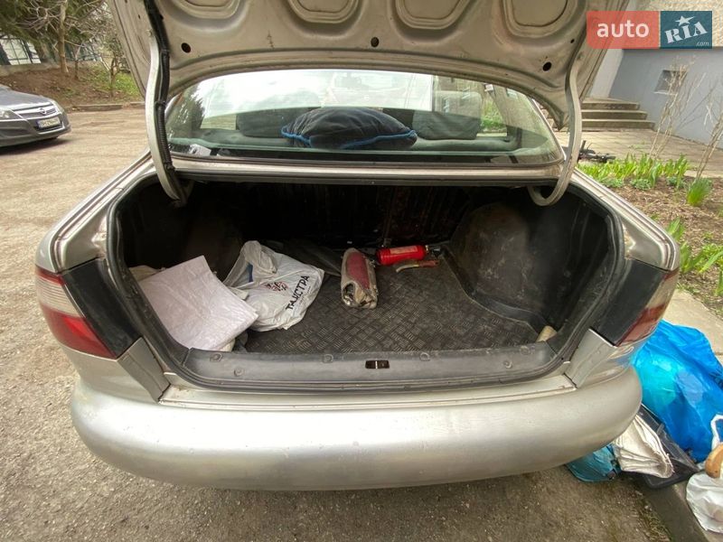 Седан Daewoo Lanos 2003 в Івано-Франківську