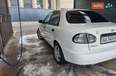 Седан Daewoo Lanos 2004 в Киеве
