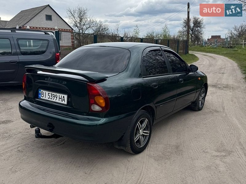 Седан Daewoo Lanos 2005 в Кобеляках