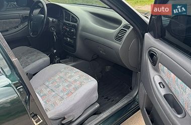 Седан Daewoo Lanos 2005 в Кобеляках