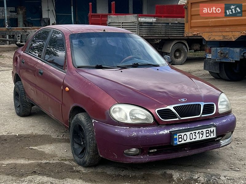 Седан Daewoo Lanos 2004 в Лановцах