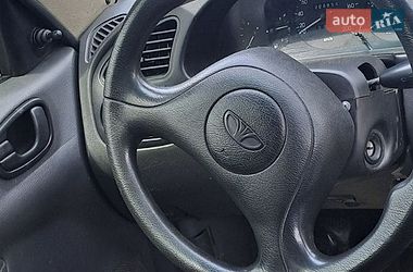 Седан Daewoo Lanos 2003 в Макарові
