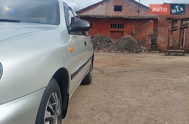 Седан Daewoo Lanos 2004 в Чернигове