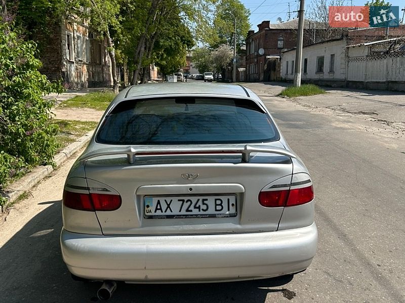 Седан Daewoo Lanos 2004 в Харькове