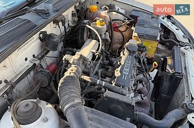 Седан Daewoo Lanos 2004 в Киеве