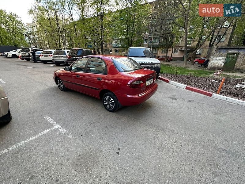 Седан Daewoo Lanos 2008 в Киеве