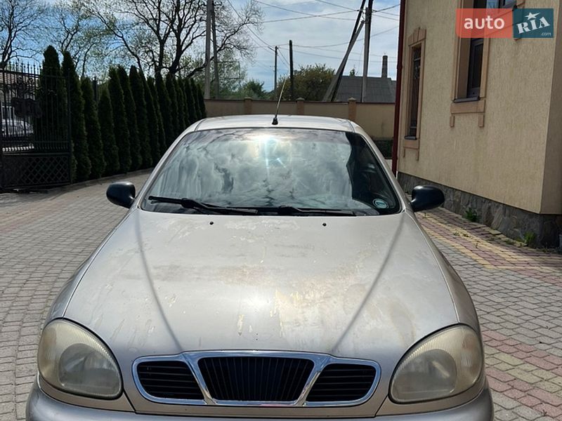 Седан Daewoo Lanos 2004 в Болехове