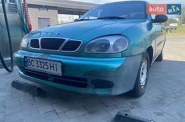 Седан Daewoo Lanos 1998 в Львове