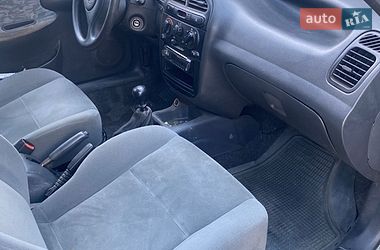Седан Daewoo Lanos 1998 в Львове