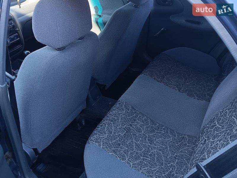 Седан Daewoo Lanos 2005 в Шептицькому