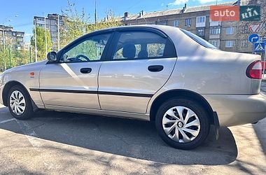 Седан Daewoo Lanos 2004 в Киеве