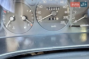 Седан Daewoo Lanos 2004 в Киеве