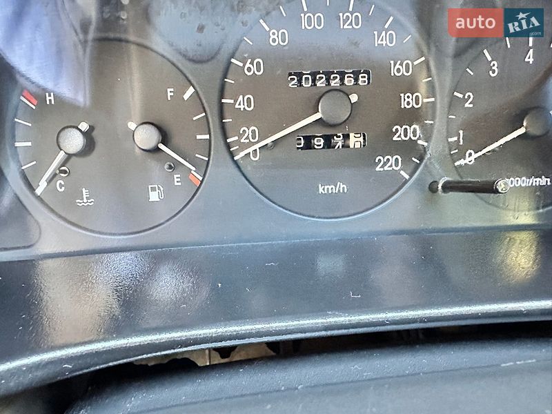 Седан Daewoo Lanos 2004 в Киеве