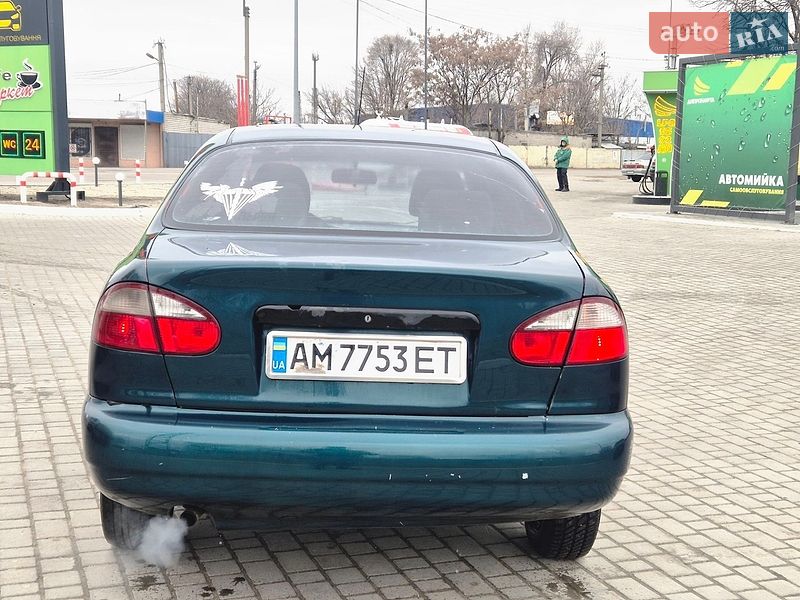 Седан Daewoo Lanos 2005 в Дніпрі