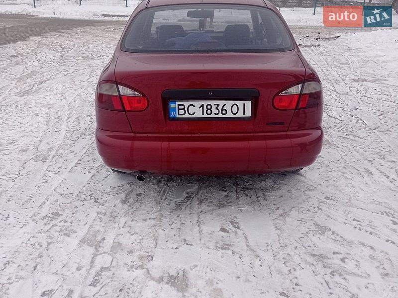 Седан Daewoo Lanos 2006 в Новому Розділі