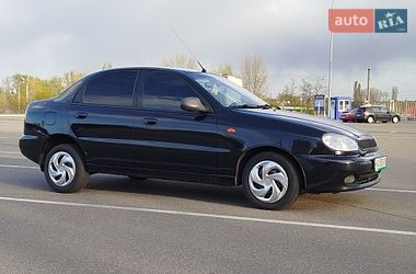 Седан Daewoo Lanos 2009 в Києві