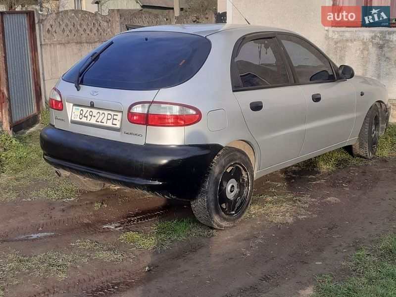 Хэтчбек Daewoo Lanos 2003 в Ивано-Франковске