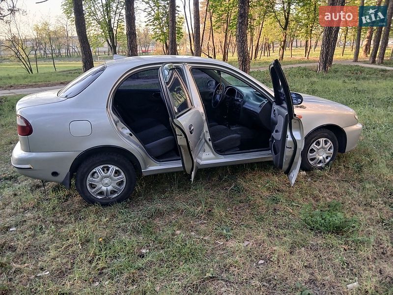 Седан Daewoo Lanos 2007 в Киеве