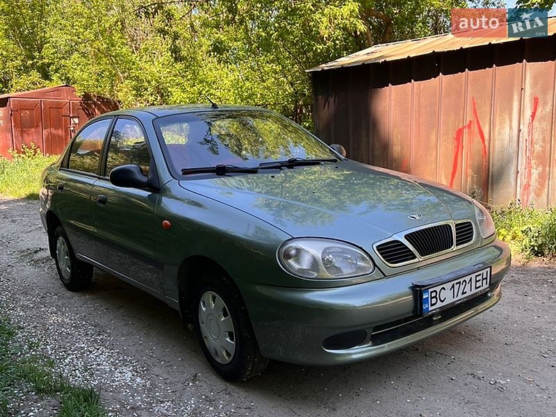 Седан Daewoo Lanos 2008 в Києві