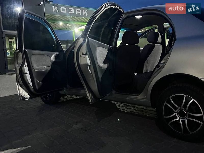 Седан Daewoo Lanos 2006 в Кам'янець-Подільському