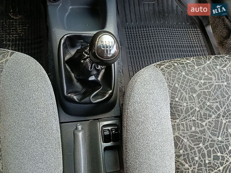 Седан Daewoo Lanos 2006 в Кицмани