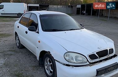 Седан Daewoo Lanos 2000 в Дніпрі