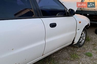 Седан Daewoo Lanos 2000 в Дніпрі